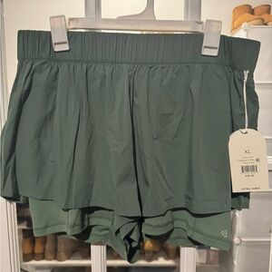 Elegant Green Women's Skorts